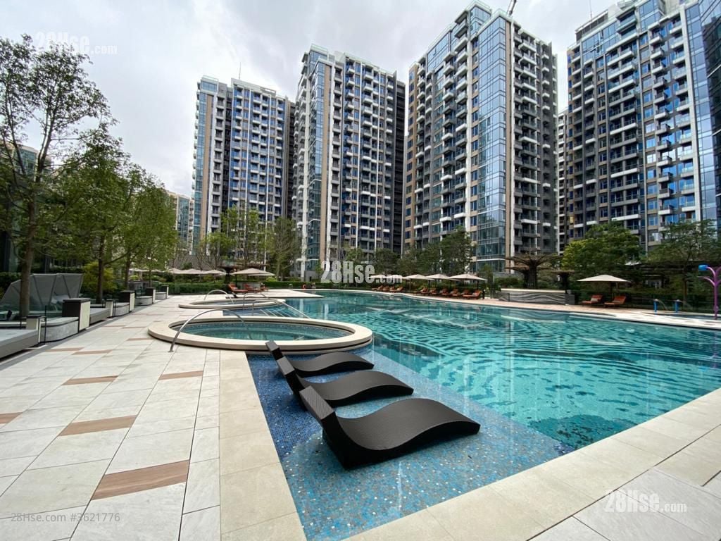 雲滙 租盤 4 房 , 3 浴室 830 平方呎 雲滙 租盤 4 房 , 3 浴室 830 平方呎