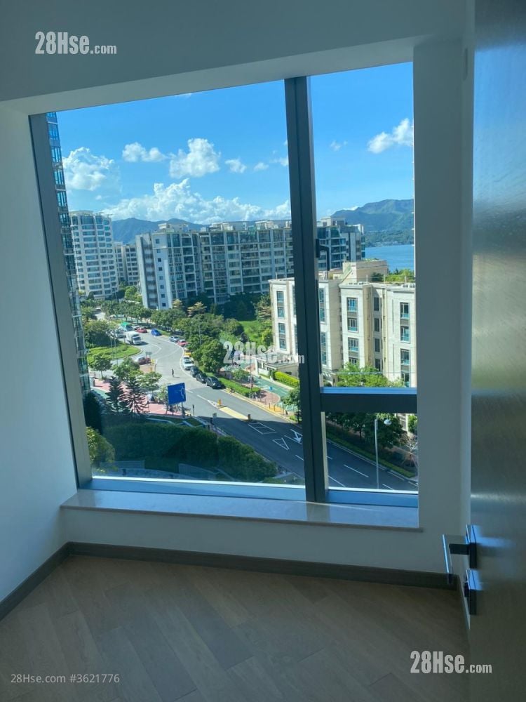 雲滙 租盤 4 房 , 3 浴室 830 平方呎 雲滙 租盤 4 房 , 3 浴室 830 平方呎