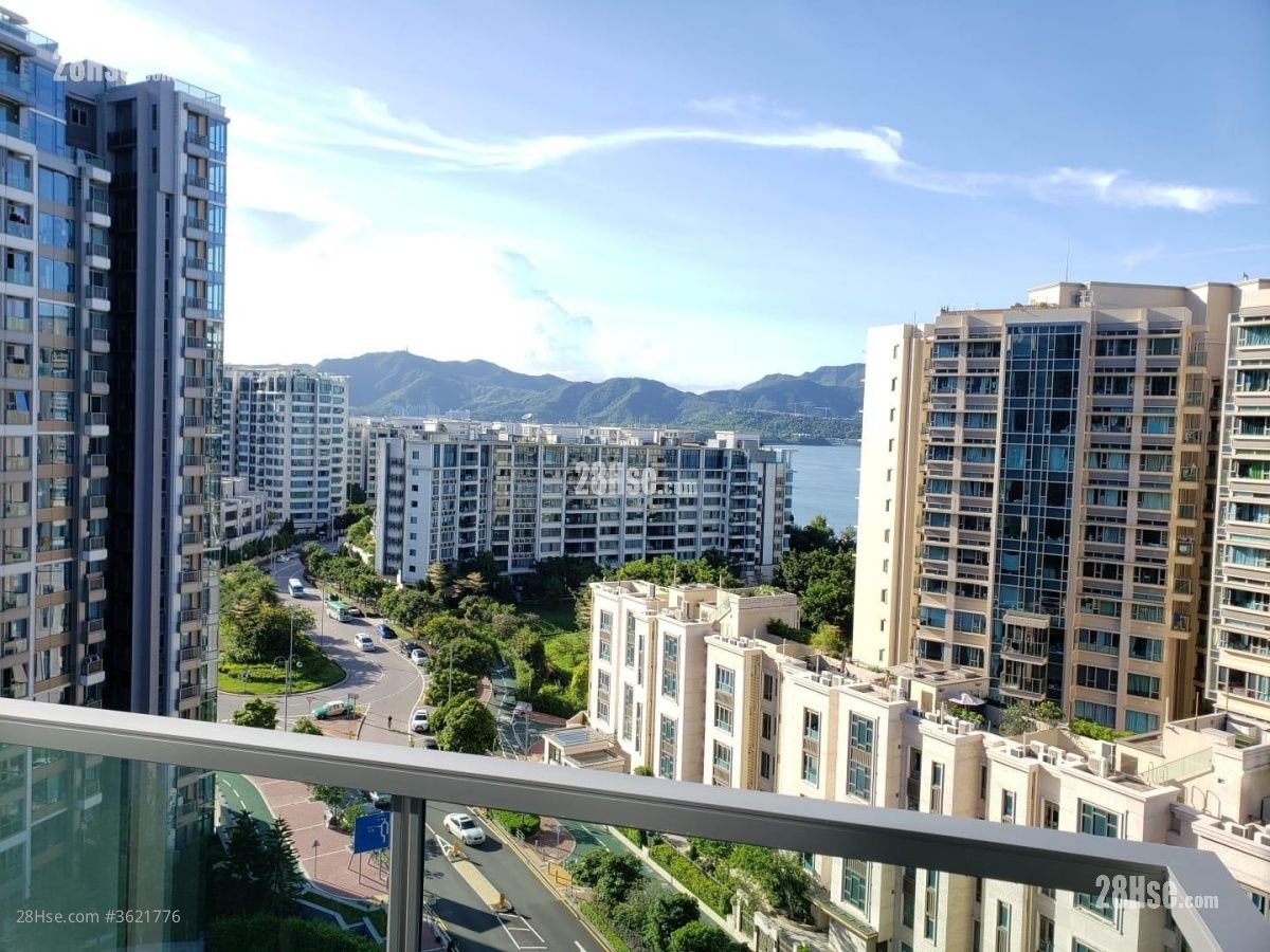 雲滙 租盤 4 房 , 3 浴室 830 平方呎 雲滙 租盤 4 房 , 3 浴室 830 平方呎