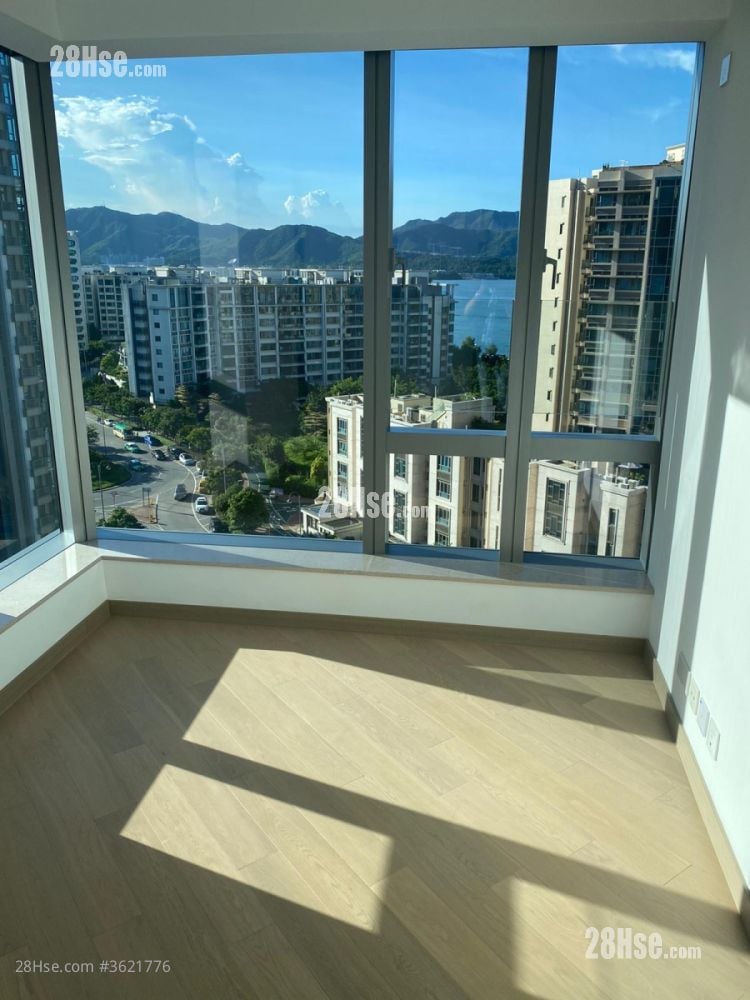 雲滙 租盤 4 房 , 3 浴室 830 平方呎 雲滙 租盤 4 房 , 3 浴室 830 平方呎