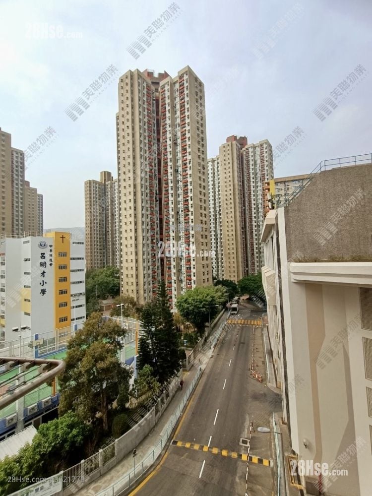 長發村 售盤 349 平方呎