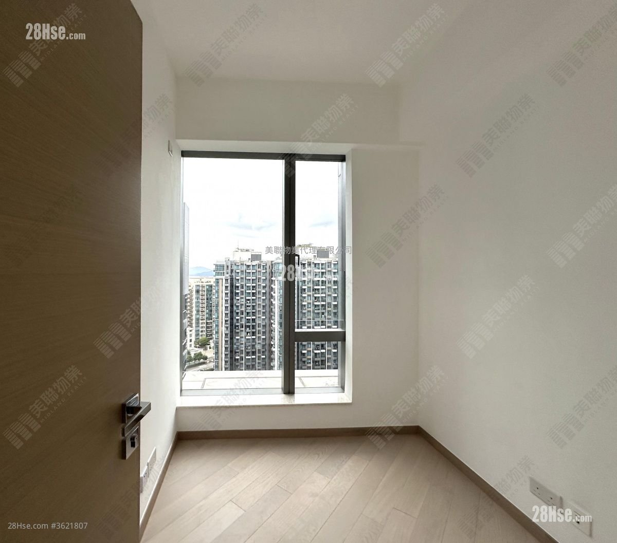 雲滙 租盤 4 房 , 2 浴室 1,124 平方呎 雲滙 租盤 4 房 , 2 浴室 1,124 平方呎