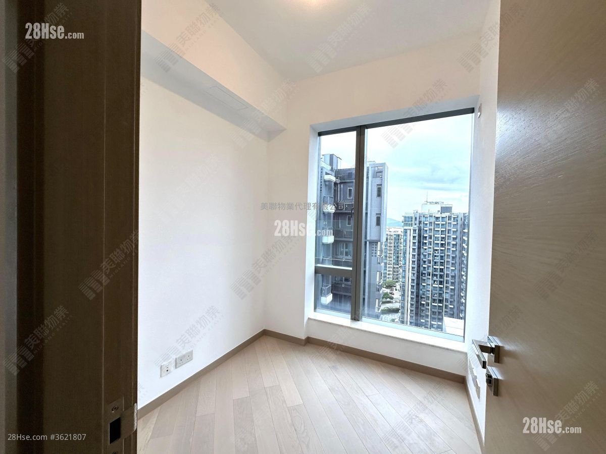 雲滙 租盤 4 房 , 2 浴室 1,124 平方呎 雲滙 租盤 4 房 , 2 浴室 1,124 平方呎