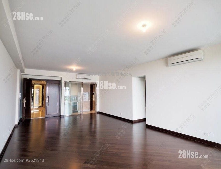 逸珑湾 租盘 4 房 , 3 浴室 1,776 平方尺 逸珑湾 租盘 4 房 , 3 浴室 1,776 平方尺