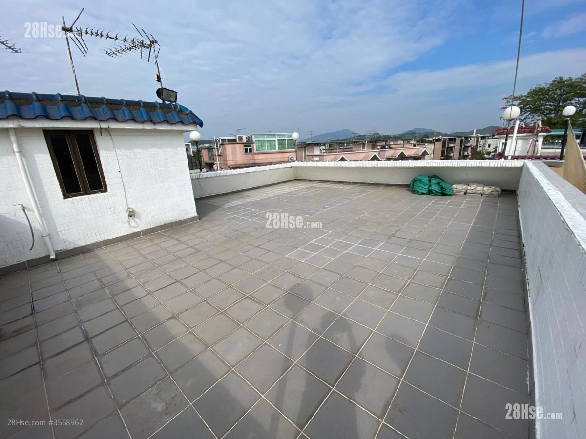 村屋 租盘 3 房 , 2 浴室 600 平方尺 村屋 租盘 3 房 , 2 浴室 600 平方尺