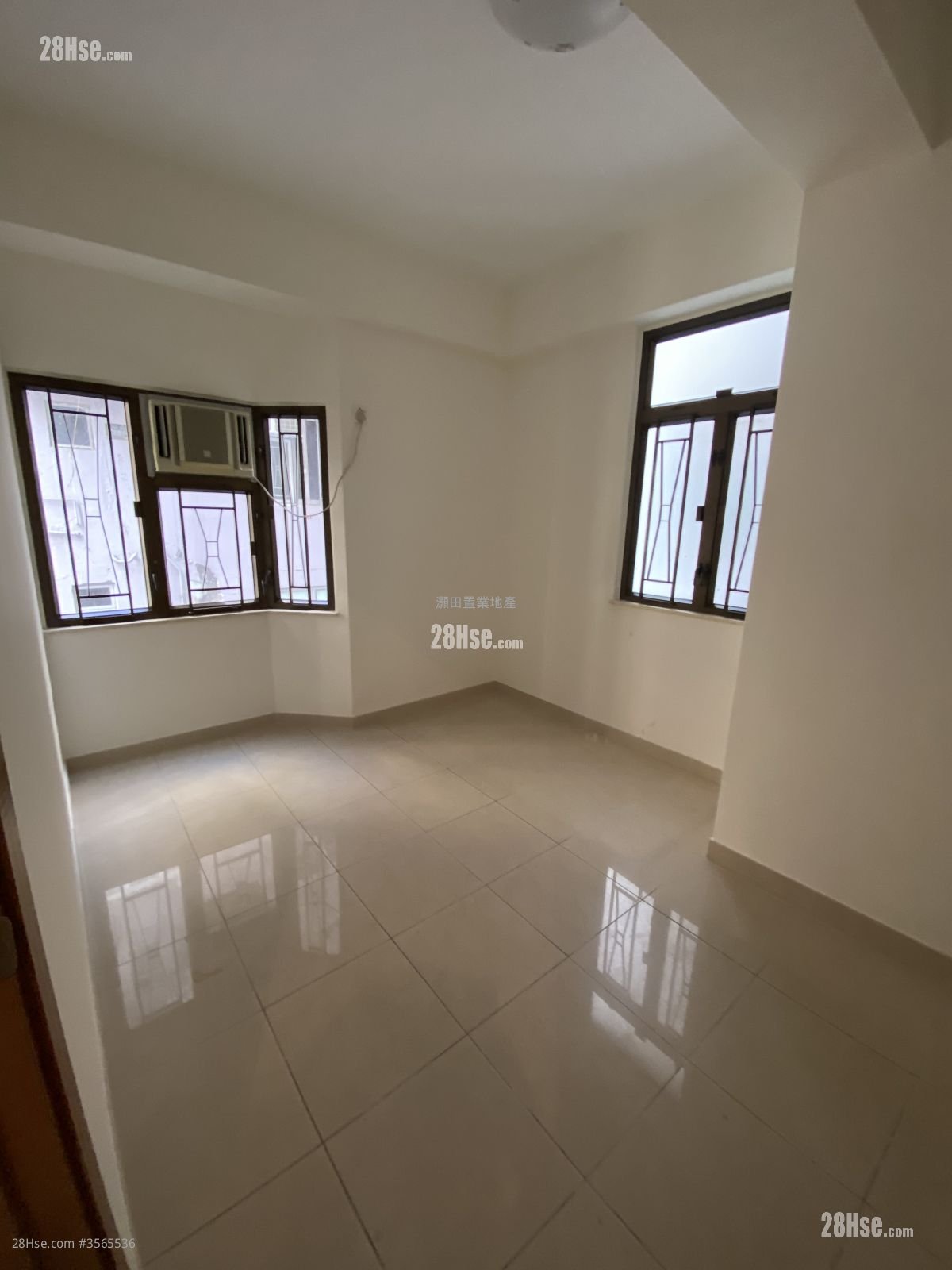 九龍總商會大廈 租盤 2 房 , 1 浴室 515 平方呎 九龍總商會大廈 租盤 2 房 , 1 浴室 515 平方呎