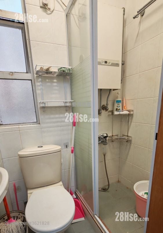 Siu Nin Building Rental 2 Bedrooms , 1 Bathroom 232 ft² Siu Nin Building Rental 2 Bedrooms , 1 Bathroom 232 ft²