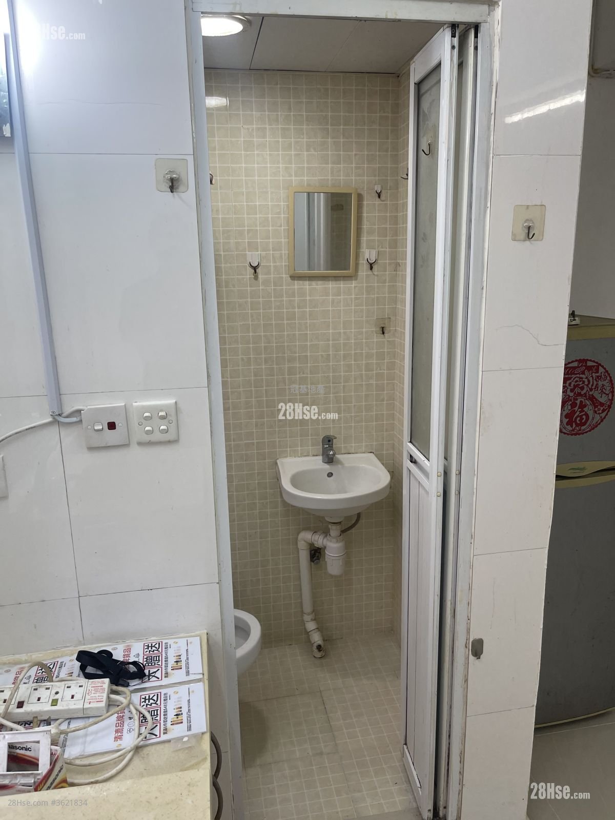 名贤大楼 租盘 1 房 , 1 浴室 180 平方尺 名贤大楼 租盘 1 房 , 1 浴室 180 平方尺