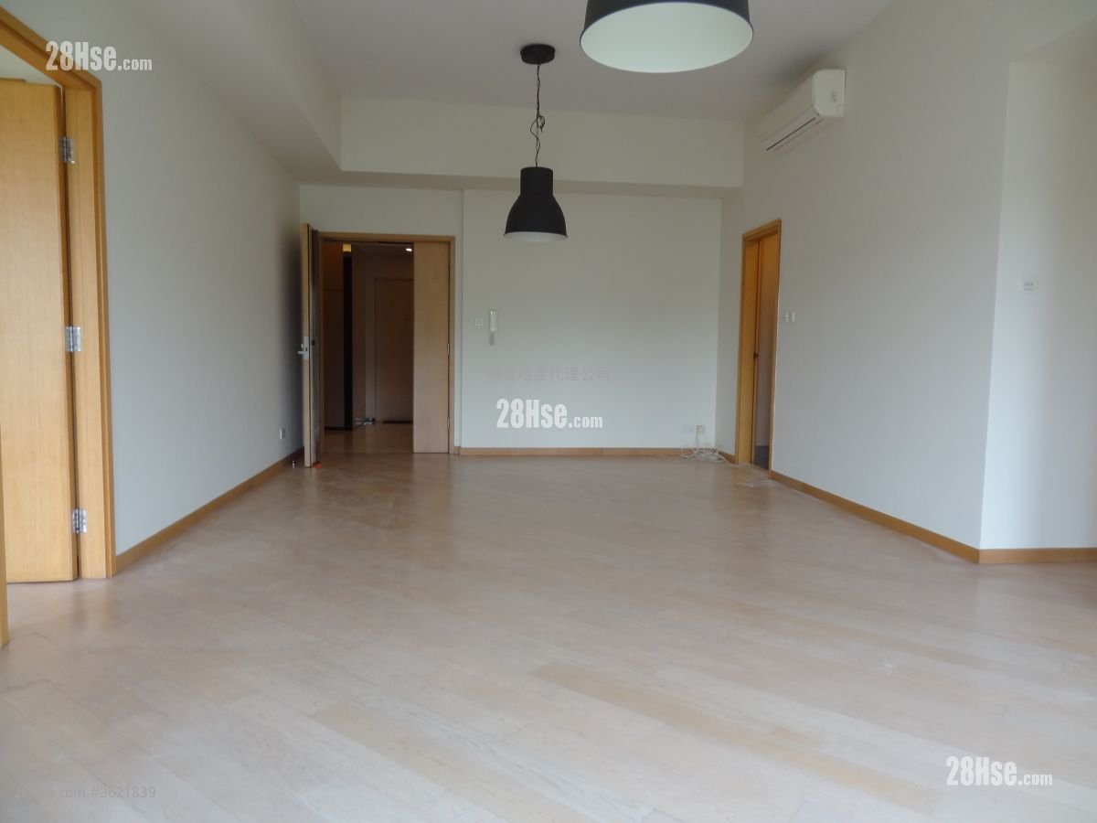 星堤 售盤 4 房 , 3 浴室 1,272 平方呎 星堤 售盤 4 房 , 3 浴室 1,272 平方呎