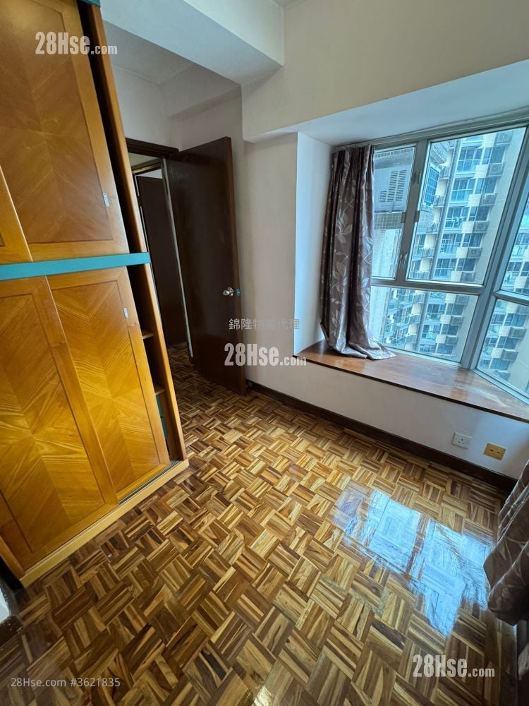 Bailey Garden Rental 2 Bedrooms , 1 Bathroom 381 ft² Bailey Garden Rental 2 Bedrooms , 1 Bathroom 381 ft²