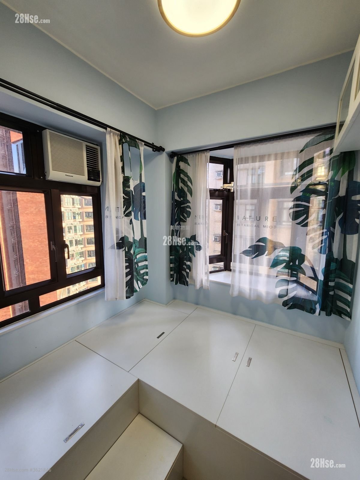 Wai Wah Centre Rental 2 Bedrooms , 1 Bathroom 297 ft² Wai Wah Centre Rental 2 Bedrooms , 1 Bathroom 297 ft²