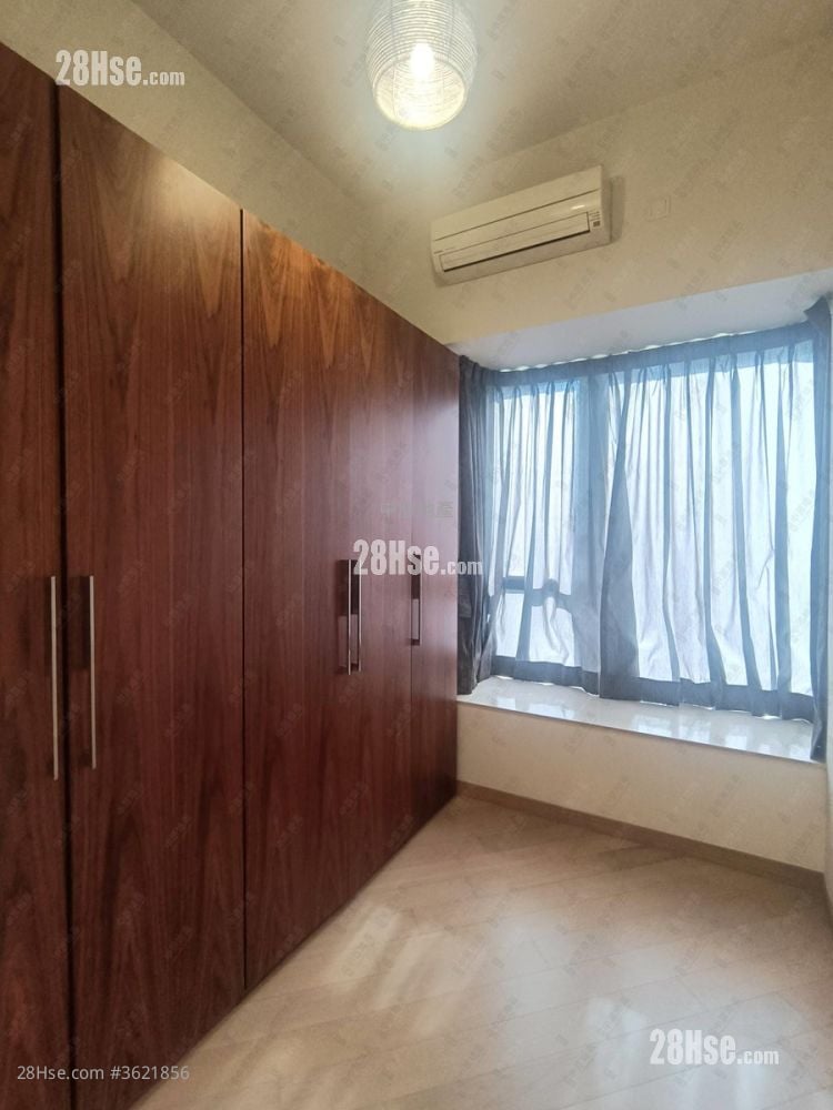 星堤 售盤 3 房 , 3 浴室 918 平方呎 星堤 售盤 3 房 , 3 浴室 918 平方呎