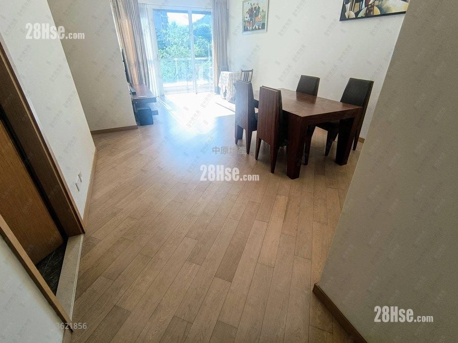 星堤 售盤 3 房 , 3 浴室 918 平方呎 星堤 售盤 3 房 , 3 浴室 918 平方呎