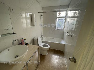 City Garden Rental 3 Bedrooms , 2 Bathrooms 867 ft² City Garden Rental 3 Bedrooms , 2 Bathrooms 867 ft²