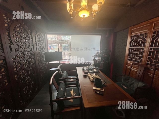 Apartment Rental 4 Bedrooms , 2 Toilets Apartment Rental 4 Bedrooms , 2 Toilets