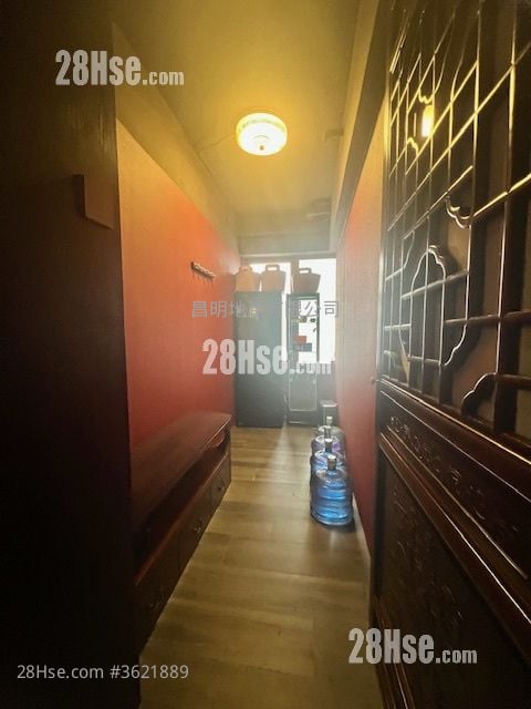 Apartment Rental 4 Bedrooms , 2 Toilets Apartment Rental 4 Bedrooms , 2 Toilets