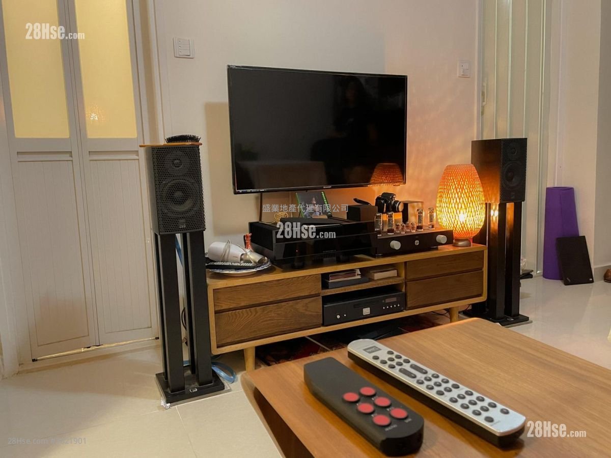 Tsuen Tak Garden Rental 1 Bedroom , 1 Bathroom 306 ft² Tsuen Tak Garden Rental 1 Bedroom , 1 Bathroom 306 ft²