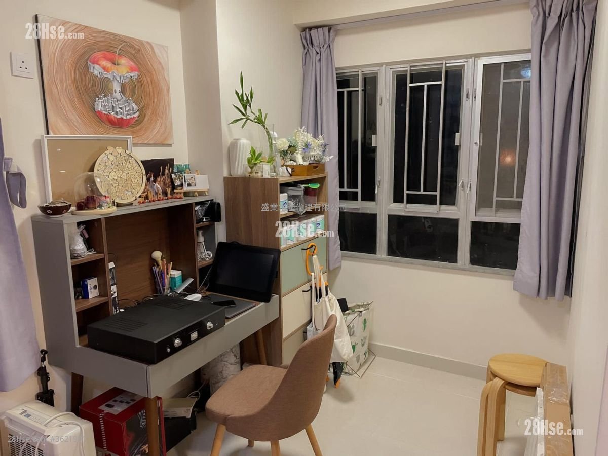 Tsuen Tak Garden Rental 1 Bedroom , 1 Bathroom 306 ft² Tsuen Tak Garden Rental 1 Bedroom , 1 Bathroom 306 ft²
