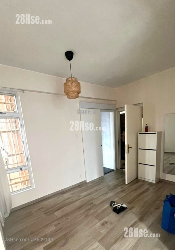乐声大厦 租盘 2 房 , 1 浴室 390 平方尺