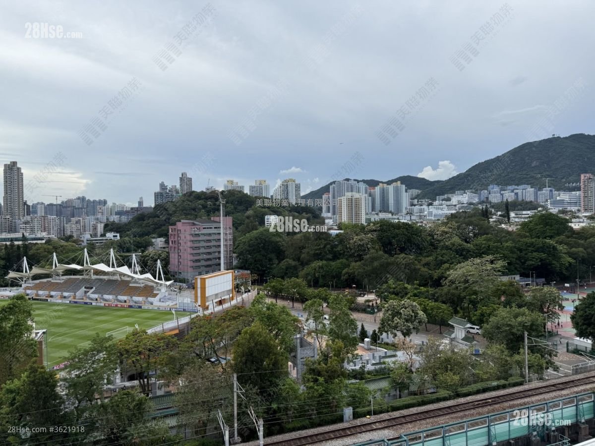 爵园 售盘 3 房 , 2 浴室 985 平方尺 爵园 售盘 3 房 , 2 浴室 985 平方尺