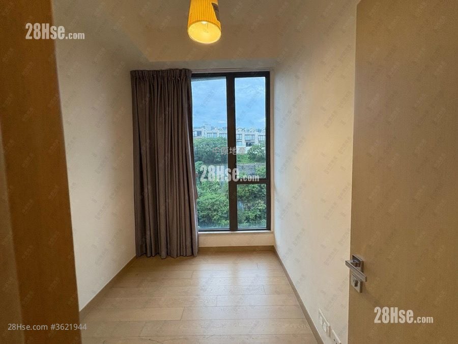 Dragons Range Sell 3 Bedrooms , 2 Bathrooms 1,011 ft² Dragons Range Sell 3 Bedrooms , 2 Bathrooms 1,011 ft²