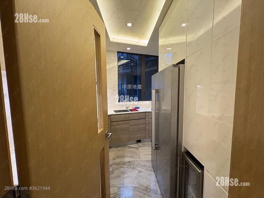 Dragons Range Sell 3 Bedrooms , 2 Bathrooms 1,011 ft² Dragons Range Sell 3 Bedrooms , 2 Bathrooms 1,011 ft²