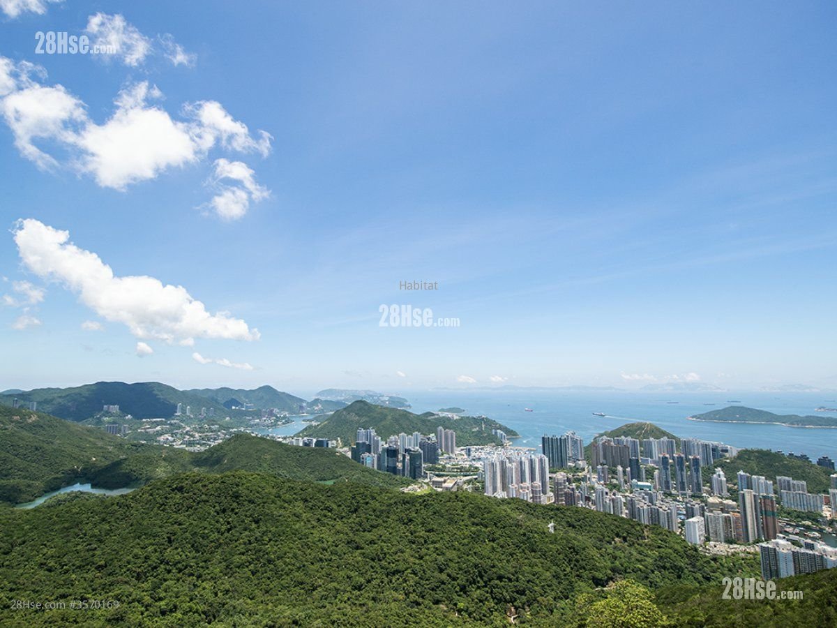 La Hacienda 售盘 3 房 , 2 浴室 2,549 平方尺 La Hacienda 售盘 3 房 , 2 浴室 2,549 平方尺