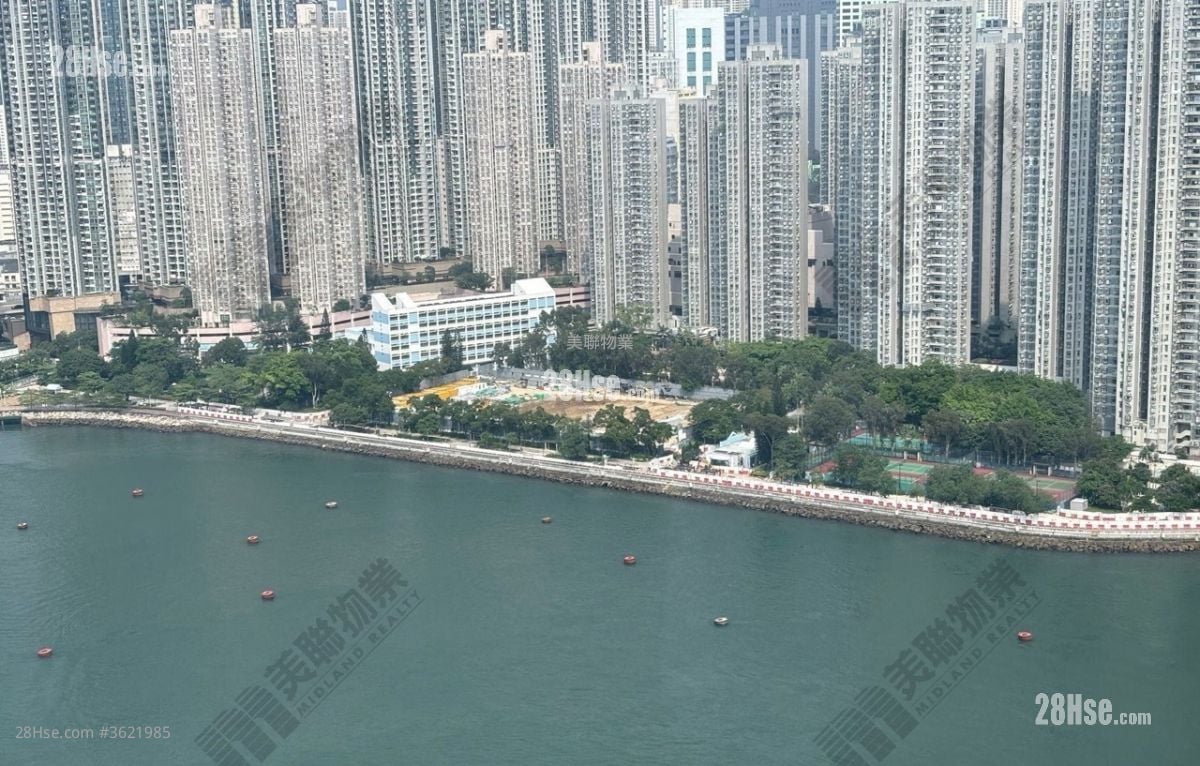 灏景湾 售盘 3 房 , 2 浴室 778 平方尺 灏景湾 售盘 3 房 , 2 浴室 778 平方尺