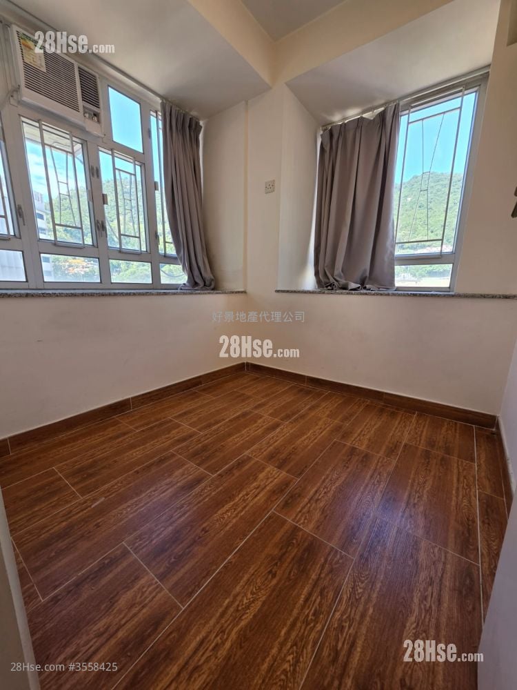 Hong Fai Building Rental 2 Bedrooms , 1 Bathroom 253 ft² Hong Fai Building Rental 2 Bedrooms , 1 Bathroom 253 ft²