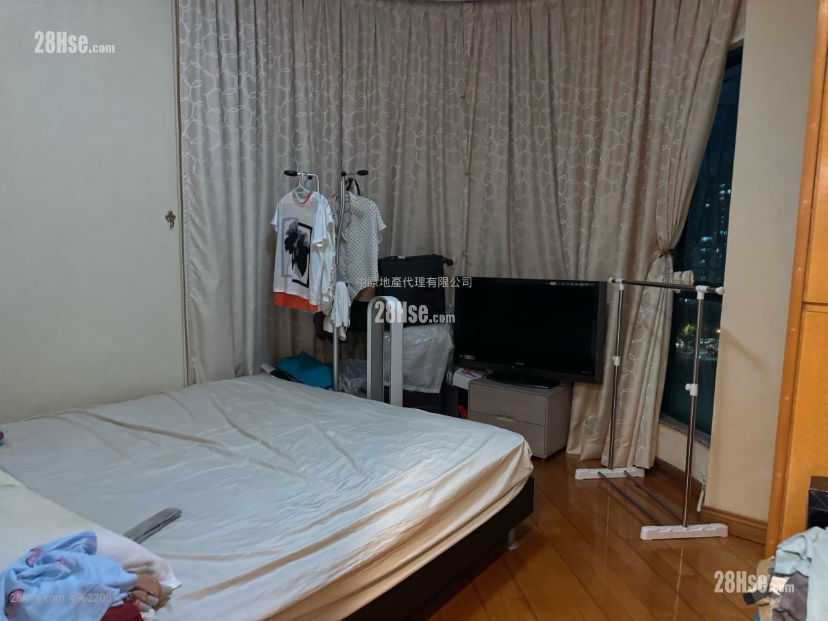 Ellery Terrace Sell 3 Bedrooms 949 ft² Ellery Terrace Sell 3 Bedrooms 949 ft²