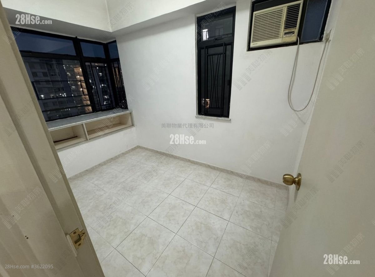 Fairview Garden Sell 3 Bedrooms 505 ft² Fairview Garden Sell 3 Bedrooms 505 ft²