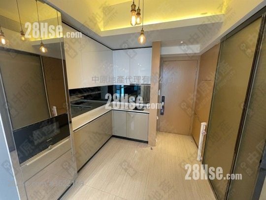 Cullinan West Rental 1 Bedroom 352 ft² Cullinan West Rental 1 Bedroom 352 ft²