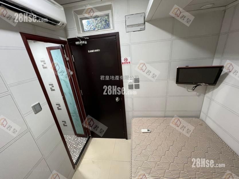 Kingland Apartments Rental Studio , 1 Bathroom 110 ft² Kingland Apartments Rental Studio , 1 Bathroom 110 ft²