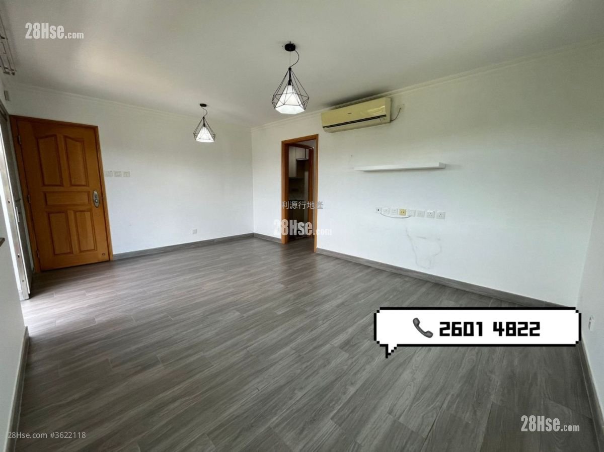 Village Rental 3 Bedrooms , 1 Bathroom 700 ft² Village Rental 3 Bedrooms , 1 Bathroom 700 ft²