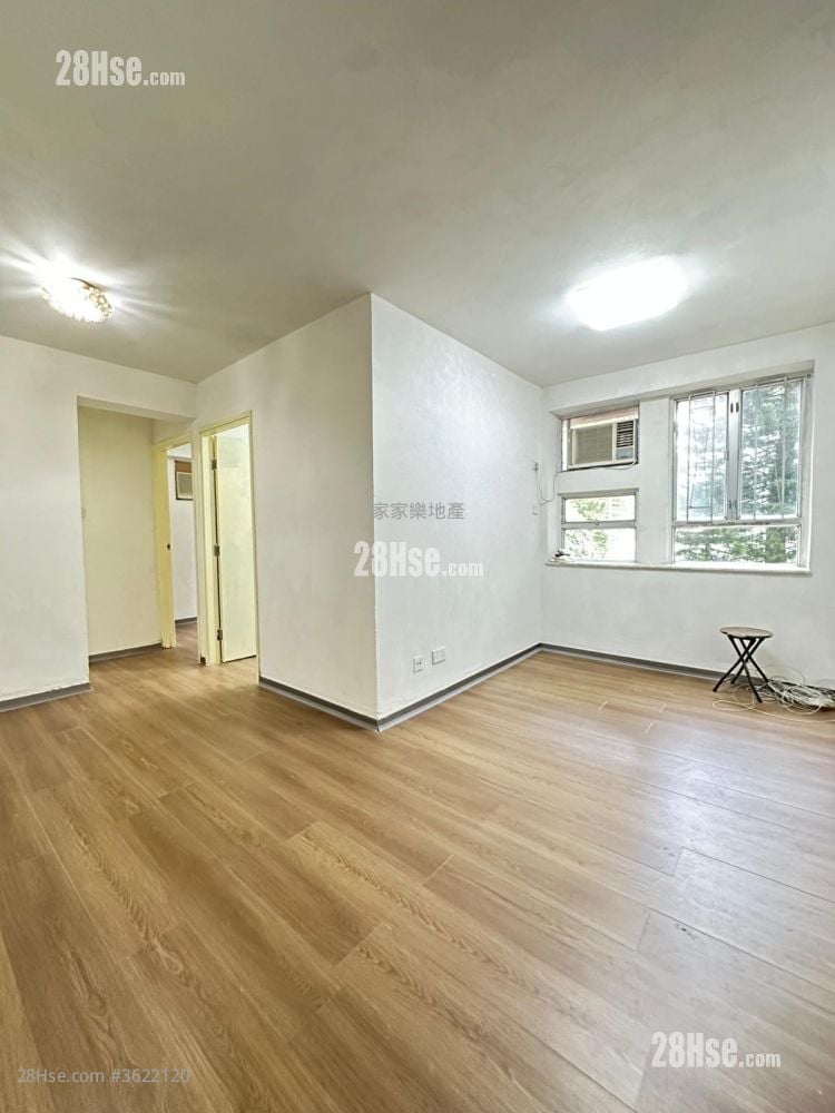 榮輝中心 售盤 2 房 , 1 浴室