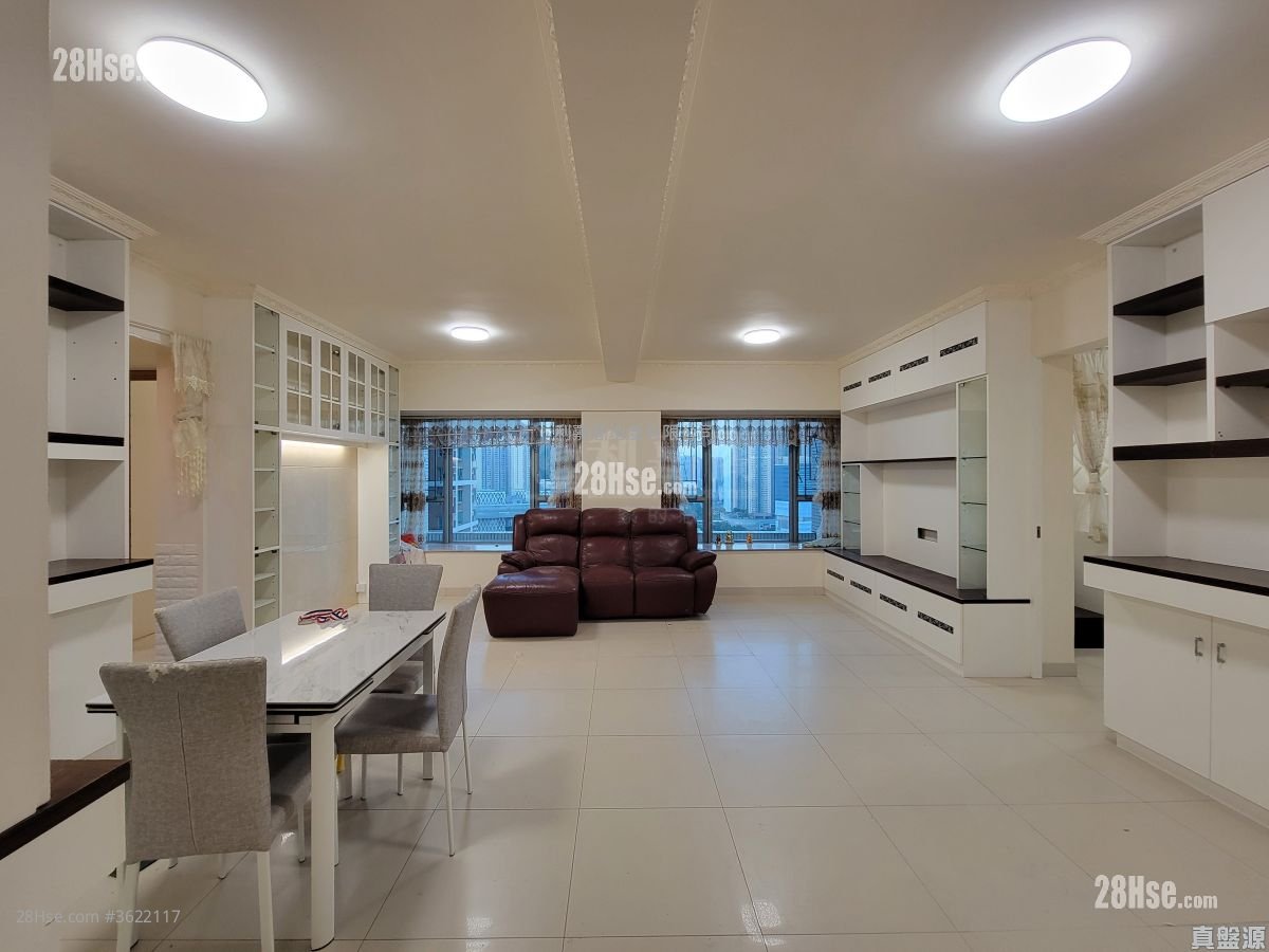 維景灣畔 售盤 4 房 , 2 浴室 1,028 平方呎 維景灣畔 售盤 4 房 , 2 浴室 1,028 平方呎