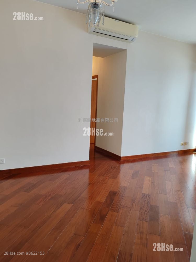 凯旋门 租盘 3 房 , 3 浴室 841 平方尺 凯旋门 租盘 3 房 , 3 浴室 841 平方尺