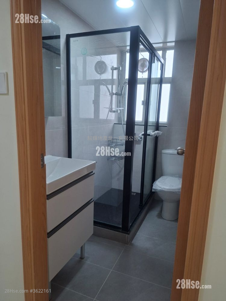 利兴大楼 租盘 3 房 , 1 浴室 598 平方尺 利兴大楼 租盘 3 房 , 1 浴室 598 平方尺