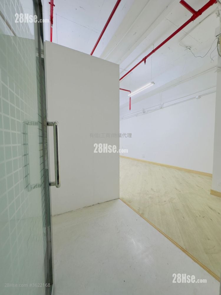 陆佰中心 租盘 1 房 , 1 厕所 陆佰中心 租盘 1 房 , 1 厕所