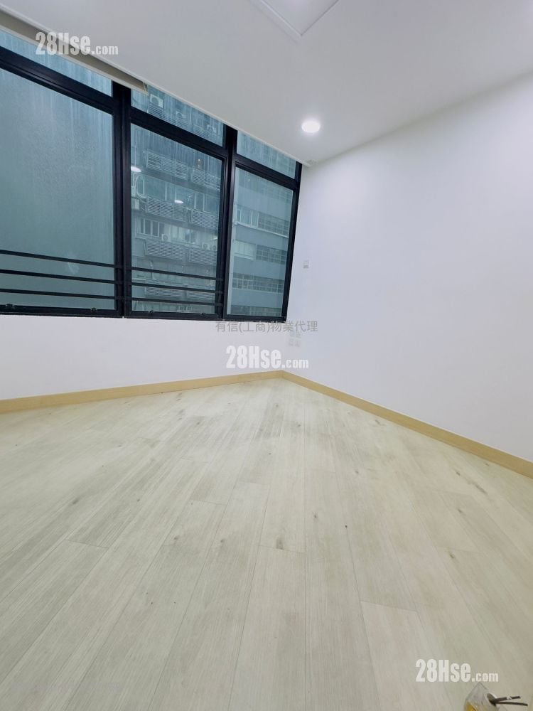 陆佰中心 租盘 1 房 , 1 厕所 陆佰中心 租盘 1 房 , 1 厕所