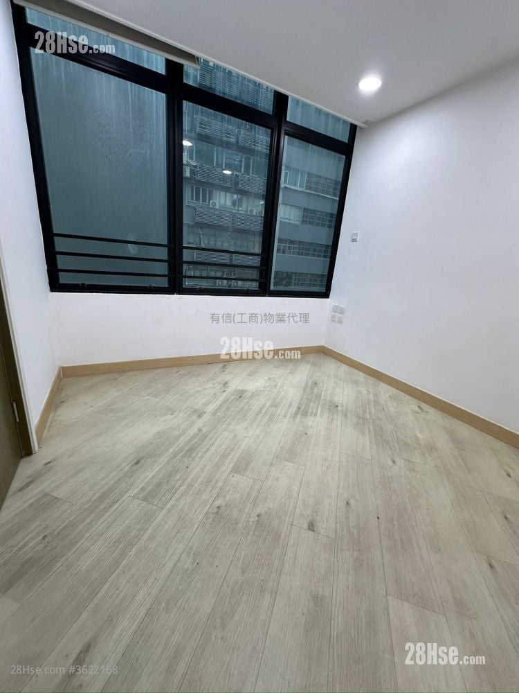 陆佰中心 租盘 1 房 , 1 厕所 陆佰中心 租盘 1 房 , 1 厕所