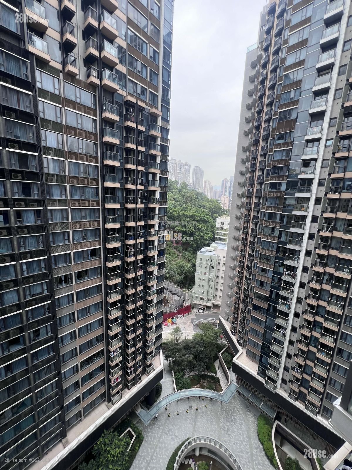 Fleur Pavilia Sell 3 Bedrooms , 2 Bathrooms 783 ft² Fleur Pavilia Sell 3 Bedrooms , 2 Bathrooms 783 ft²