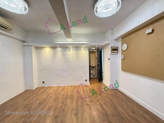 建华大厦 租盘 224 平方尺