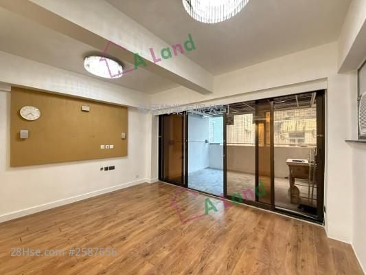 建华大厦 租盘 224 平方尺