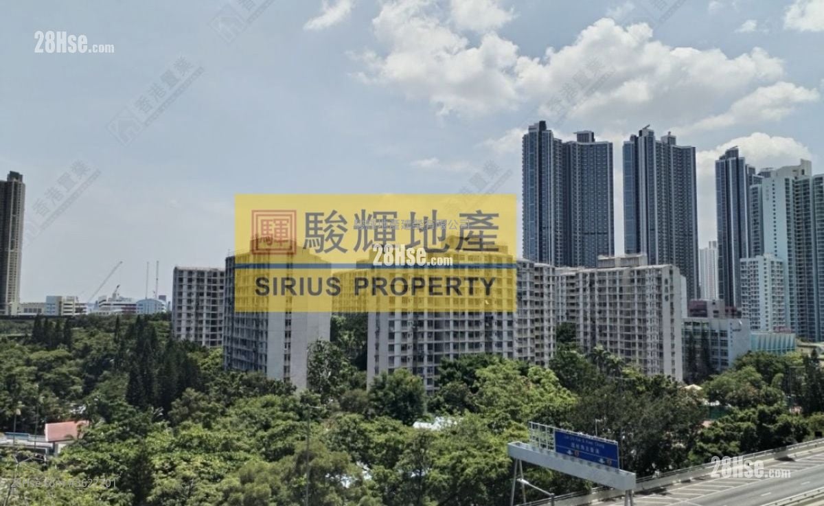 Harbour Park Sell Studio , 1 Bathroom 205 ft² Harbour Park Sell Studio , 1 Bathroom 205 ft²