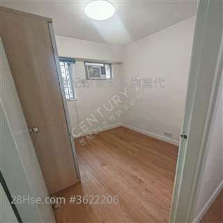 富荣花园 租盘 3 房 , 2 浴室 592 平方尺 富荣花园 租盘 3 房 , 2 浴室 592 平方尺