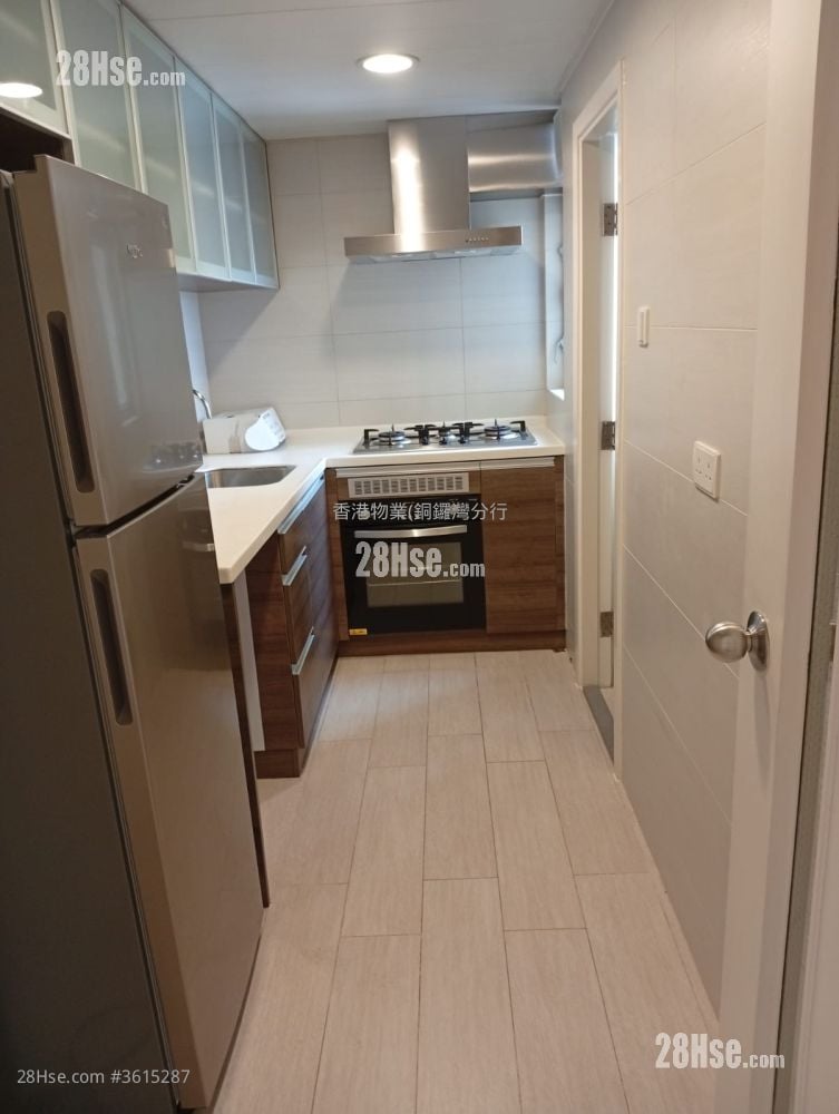 海灣大廈 租盤 3 房 , 3 浴室 890 平方呎 海灣大廈 租盤 3 房 , 3 浴室 890 平方呎