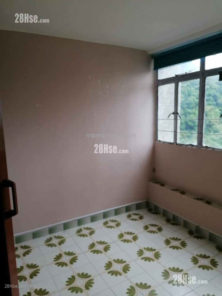 Pok Hong Estate Sell 443 ft² Pok Hong Estate Sell 443 ft²