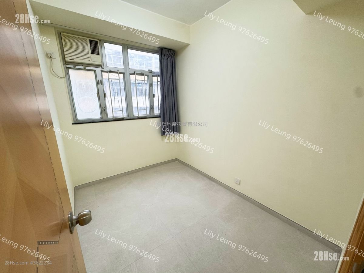 利兴大楼 租盘 3 房 , 1 浴室 600 平方尺 利兴大楼 租盘 3 房 , 1 浴室 600 平方尺