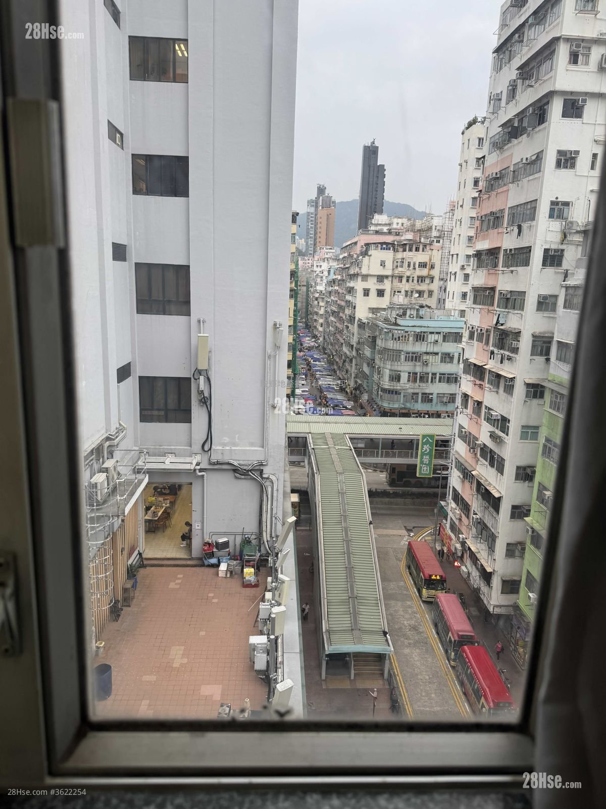 利兴大楼 租盘 3 房 , 1 浴室 600 平方尺 利兴大楼 租盘 3 房 , 1 浴室 600 平方尺